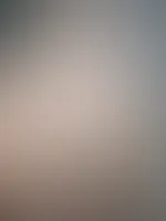Ich glaube weiß, steht mir gut ;) oder ??