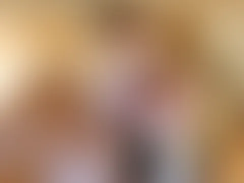 Neugierig wie die Nacht im Hotel war? Schau dir dazu den privaten Inhalt an 😈