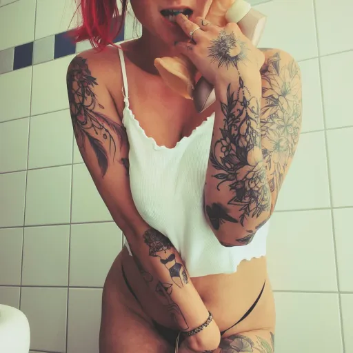SexyHotNurse92