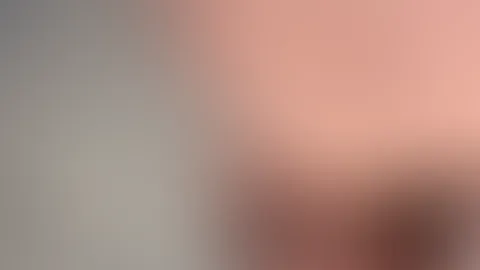 Deine Hand in meiner Hose wäre geiler🙈