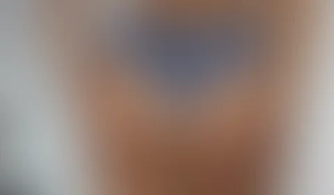 Das Wochenende ist da und ich möchte euch mit diesem Video ein kleines Highlight schenken. Meine weichen Kurven, meine natürliche, ungezähmte Schönheit und meine Lust sind bereit, euch zu verführen. �