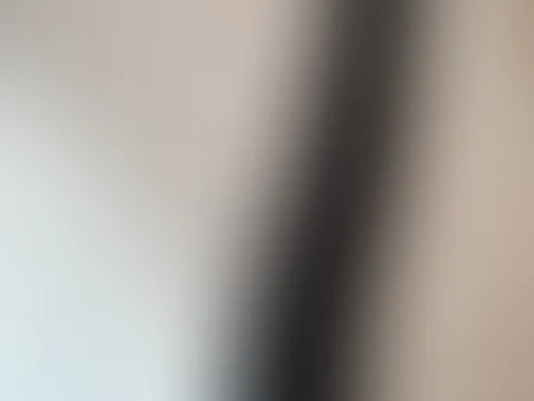 Willst du sehen was meine Kurven mit diesem Dessous anstellen
