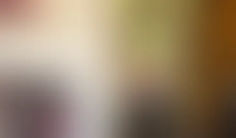 Swinger-Neon Party: Ein Newcomer-Paar verdorben Eine Swingerparty mit Motto Neon! Alle in knallbunten Farben, der Club an vielen Stellen mit Schwarzlicht und ein sehr nettes, aber fast ganz neues Paar