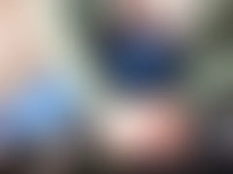 Outdoor voll ins maul und auf meine Titten gespritzt