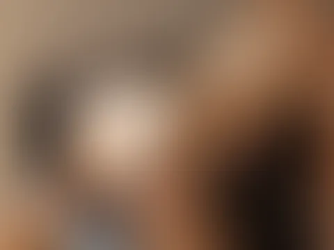 Stell dir vor, ich Knie so vor dir... was würdest du mit mir tun?