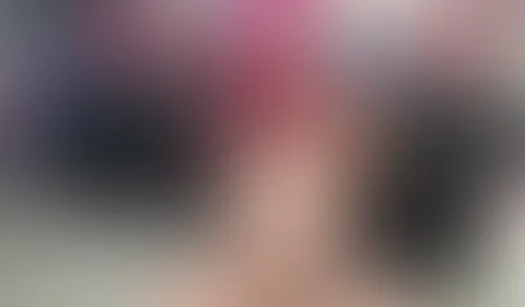 Mein Körper bettelt um deine Aufmerksamkeit... đ„”