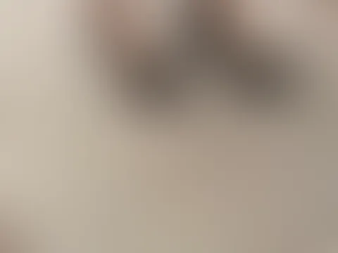 Für mich geht’s jetzt in die Kirche. Ich wünsche euch einen schönen Sonntag. ⛪️🤍