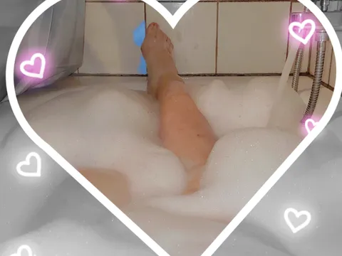 Bath-Time <3