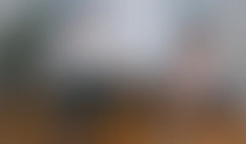 Er kann meinem Charme nicht lange widerstehen - Vertreter!