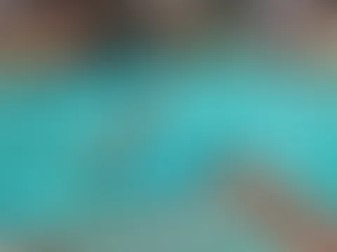 Wer kommt mit mir hier NACKT schwimmen ?