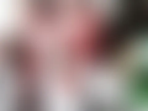 😈