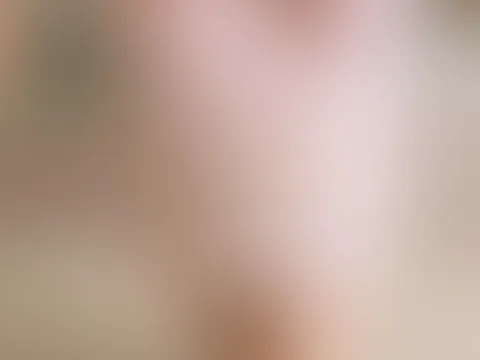 Ich schicke dir dieses Bild, während du ausser Haus bist, wie reagierst du? 😏