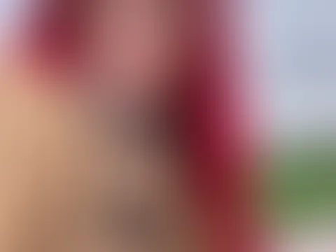 Frische Luft, weite Felder und ein Moment nur für mich… 🌾 Manchmal braucht es gar nicht viel – ein bisschen Wind, Gedanken, die frei werden, und dieses kleine Lächeln, das man nicht planen kann.