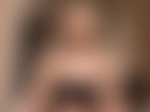 Samstag und ich nehme mir Zeit für die schönen Dinge… 😌 Ganz entspannt, aber mit genau der richtigen Spannung 😉 Mal sehen, was das Wochenende noch so bringt… bleib dran 🔥