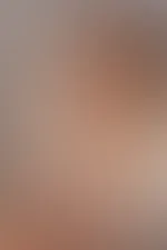 Hey mein Hübscher, alles gut bei dir👀? Ich wünsche dir ein schönes Wochenende😃. Heute für dich mit aufgeknöpftem Hemd💋