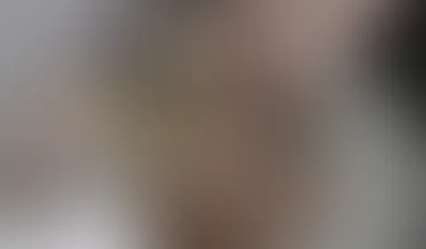 Im Bad geschwängert! C******e für das reife Fötzchen!