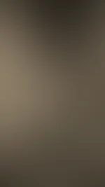 Eine halb nackte Elfe im Grünen.. ;)