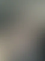 Stell dir vor, wir sind allein im Auto, und du fängst an, mich zu lecken… Meine Beine zittern schon bei dem Gedanken. 😈