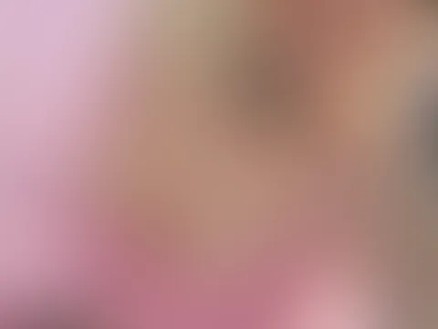 So der Tag ist offiziell beendet, nun geht es aufs Sofa, wie sieht es denn bei euch so aus? Auch schon im Ruhe-Modus oder noch Lust auf ein wenig Action?💦 Also ich bin bereit, ps viel an hab ich auc