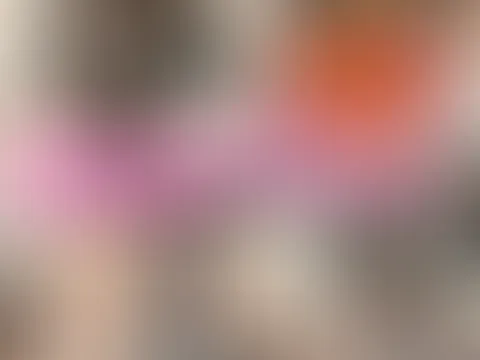 Neuen Dildo ausprobiert