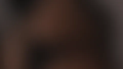 Hättest du Lust, das ganze von hinten zu sehen? 😏😋