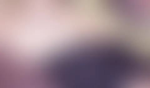 Heute habe ich Frühdienst. Ich bin noch völlig verschlafen. Ein bisschen wachrubbeln kann da nicht schaden. Achtung! Es wird ein bisschen wackelig und ein bisschen verdreht 😅 sorry dafür.