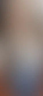 Ich mach mich gerade fertig für ein Mittagessen mit Freunden, muss mir noch meine Haare bändigen😜 Wohin würdest Du mich beim ersten Date ausführen?💋