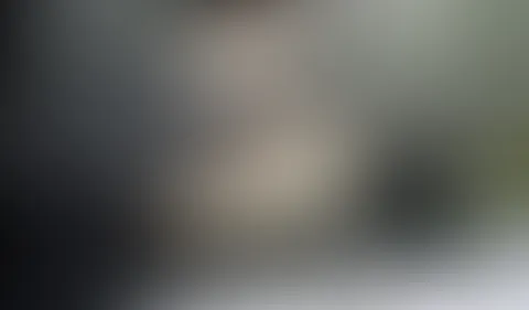 Wen du auf NS stehst ist das genau für dich richtig.💦 Im schnee mal das höschen runter ziehen und los P*****n💦