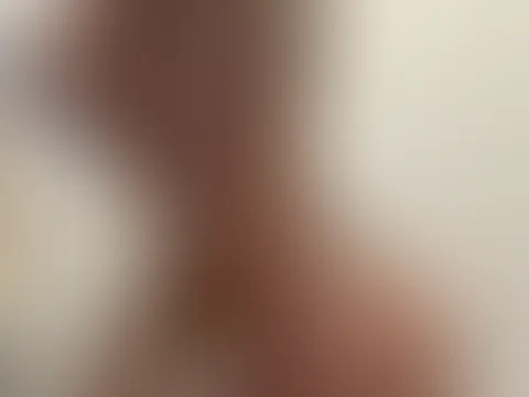 Moin süßer… Lust auf einen geilen Start in den Samstag? Dann schau doch mal bei mir in der cam vorbei 😘🫵🏼