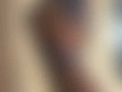 Guten Morgen süßer …. Ich kenne eine gute Art um wach zu werden 😈☝🏼… komm in die Cam , ich zeigst dir 😘🫵🏼