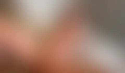 Mein Internet ist abgeschmiert aber ich wollte mich trotzdem Hard f**ken lassen !
