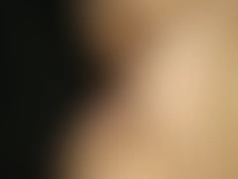 Rasieren ist mal wieder nötig 😅... oder was findest du geiler? Komplett rasiert, oder ein paar Haare 😋?