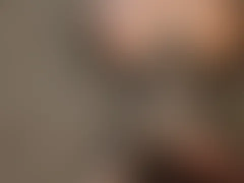 Naaaa..alle gut in 2022 angekommen? Alle wieder nüchtern? Das Video ist noch vom 26.12, mein Feiertagsf**k😜💦 Und jetzt gleich kommt auch ein heißer F**ker vorbei 😁 Habt Spaß! Ich hab ihn 🚀(Video 3