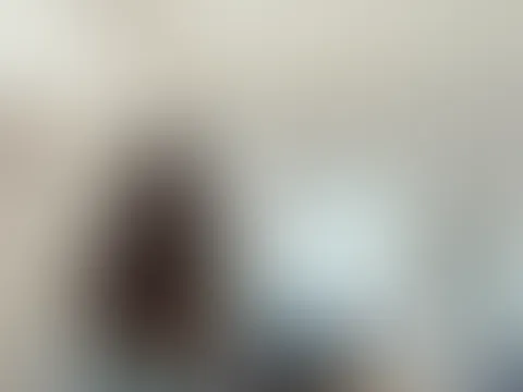 😈