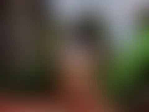 Nackt beim Anhänger ankoppeln