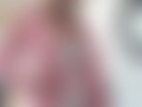 🥳
