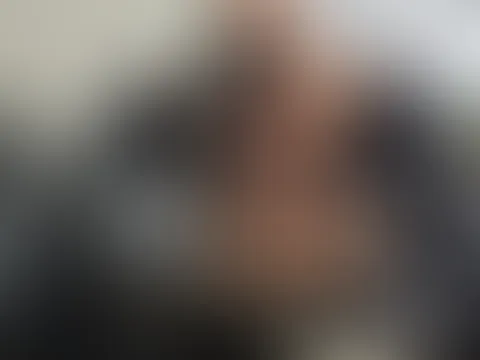 Upsi, da ist das knappe Röckchen irgendwie verrutscht 😈