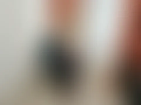Na, wie gefällt dir meine Knackpo Hose😉 Wünsche einen schönen Tag🥰