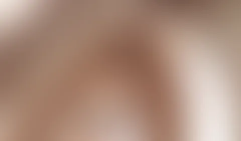 Geiler Spermaf**k am Morgen - Nachdem er mich so was von vollgep**st und mich als Menschliche Toilette benutzt hat, war er so geil dass er mich noch direkt im Bad gef**kt hat. Geil nimmt er mich Dog