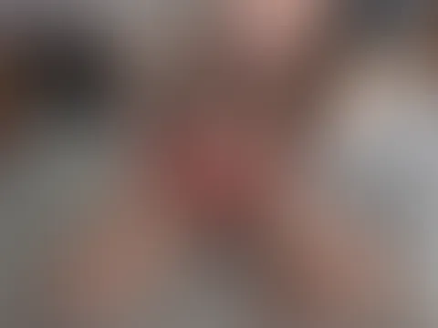 Man sagt, wie man die Woche beginnt, so endet sie auch... wenn das stimmt, wird es bei mir verdammt unanständig 🥵.
