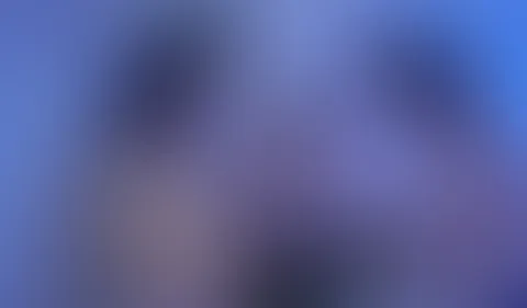 Rosella Extrem im Amateurpornoclub. Da war Sie erstaunt das die Männer schön startklar waren und schon scharf aufs f**ken. Es ging auch schnell rund.