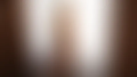 WARM UP! 🔥🌶️ vor der Party im Hotel! Stell dir vor du arbeitest im Hotel und klopfst an der Tür - rufst Zimmerservice - und kommst einfach rein!