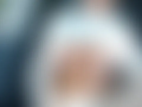 Dildo und Schaltknüppel für die MILF P***y