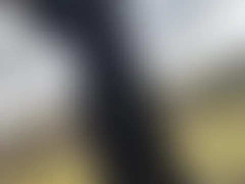 Ich war heute im Stall am abäppeln und da musste ich so dringend p**sen, da mache ich doch gern ein Video für dich! Na leckst du die Tropfen von meinen Stiefeln ! 💦🐴