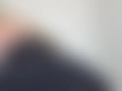 Mir ist sooo heiß das ich garnichts unter meinem Rock trage 🔥😈
