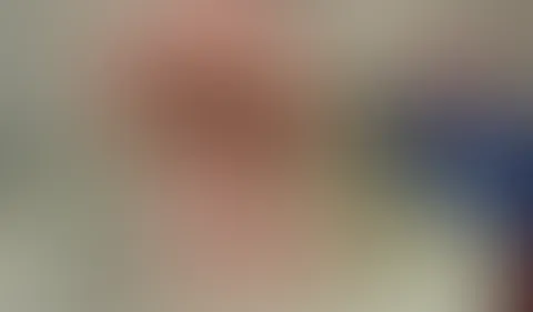 Heiße Sohle! Flutschig und sanft an deinem S*****z!