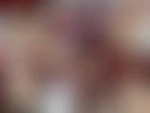 18 Jährige Skinny Teen das erste mal ohne Gummi und Geschluckt