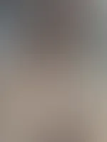 Hihi bitte sehr eine geile heiße Überraschung nur für dich und deinen geilen S*****z und deine vollen Eier ;-) ich denke meine großen nackten Titten tun den beiden gut, nicht wahr?