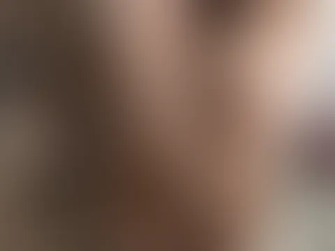 Ich mag es nicht alleine zu duschen, begleitest du mich?🥺