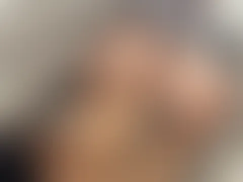 😈